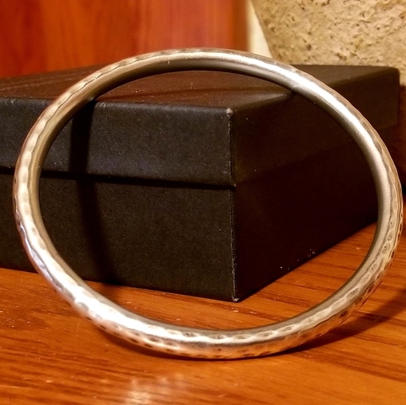 Silpada Sterling Silver Bangle Bracelet - Picture 2 of 11
